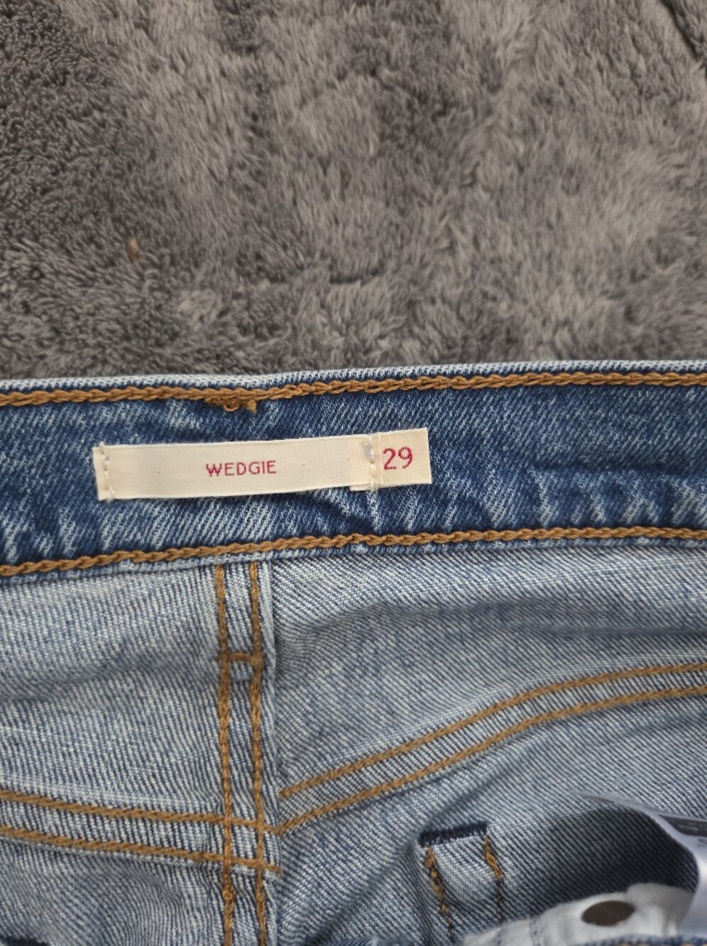 Levi's High-Rise Wedgie Straight Jeans in Blue Size 29x28 Casual Everyday - Picture 8 of 11